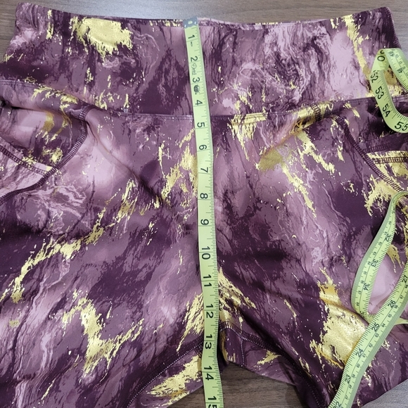 TAHARI SPORT Women's Burgundy Gold Marble Leggings with Pockets Size 1X - Picture 4 of 10